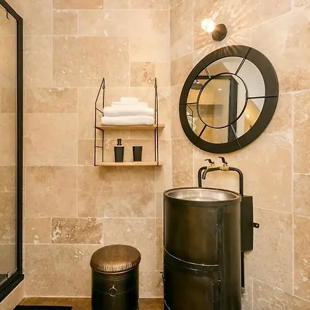 P1- Wonderful Experience Near Montmatre For 4-6p Apartment